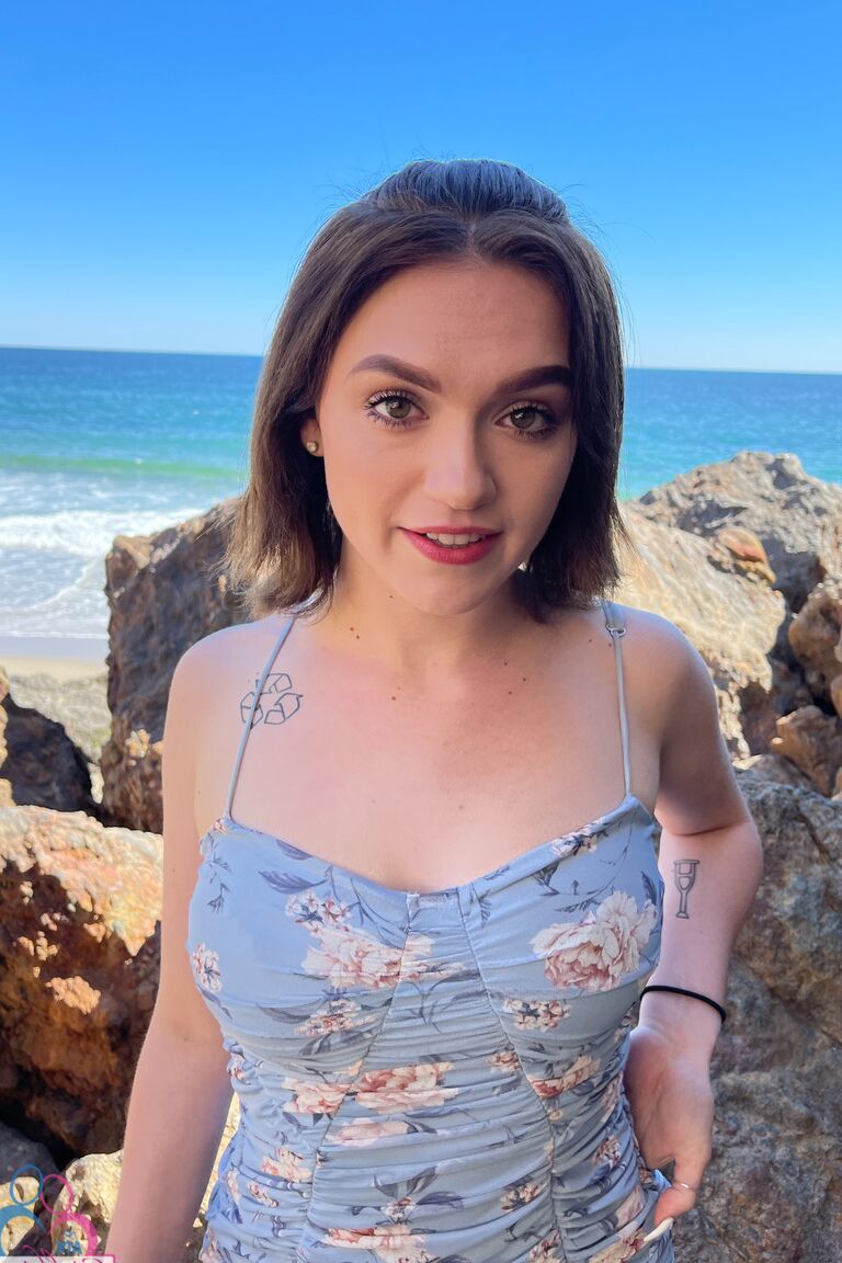 21P ATK Girlfriends Gracie Gates