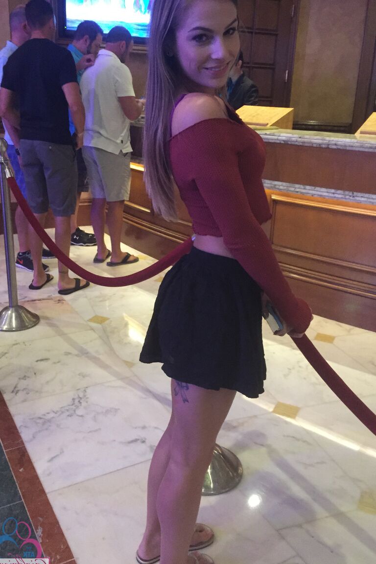 14P ATK Novias Sydney Cole