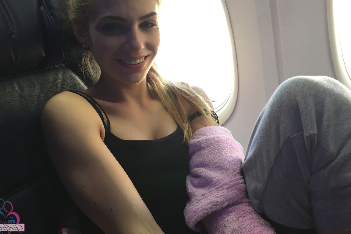 14P ATK Novias Sydney Cole