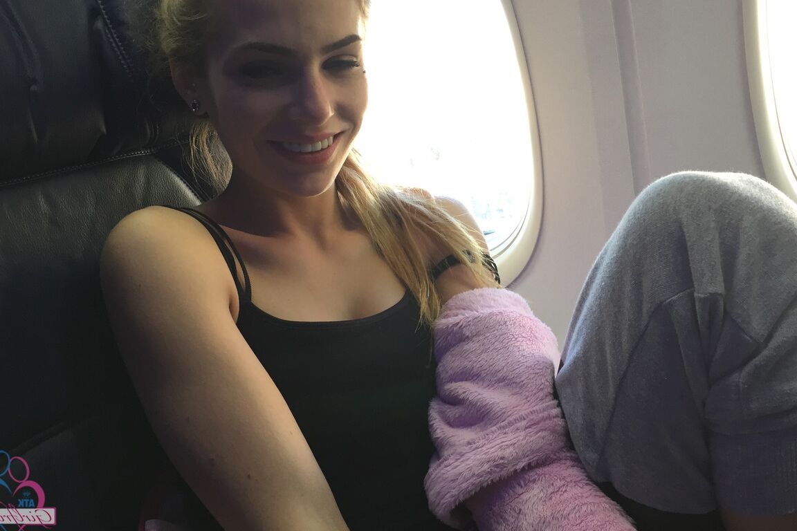 14P ATK Novias Sydney Cole