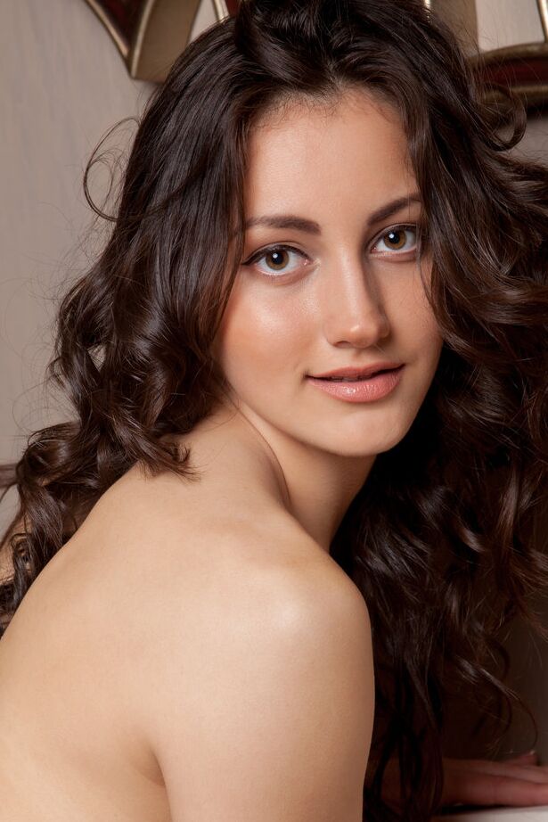 16P Rylsky Arte Gladys