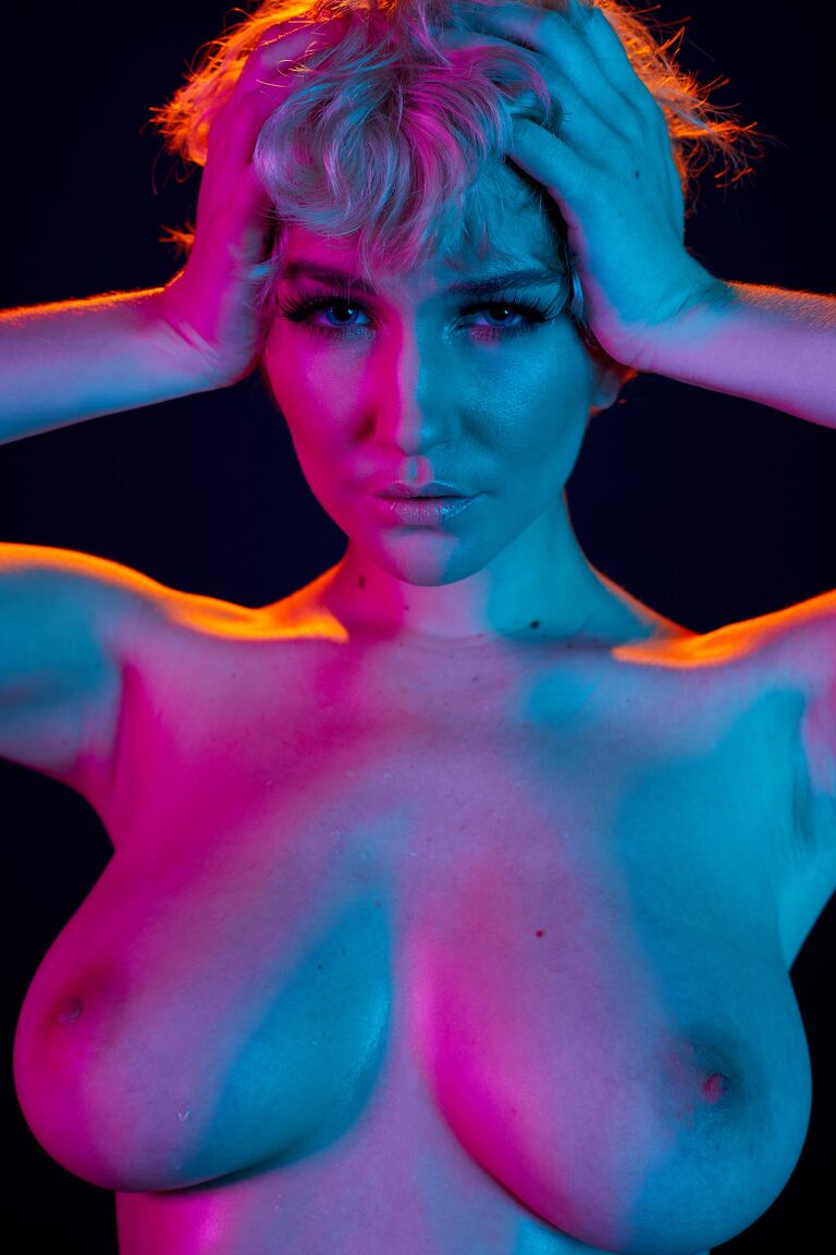 21P Holly Randall Skye Blue