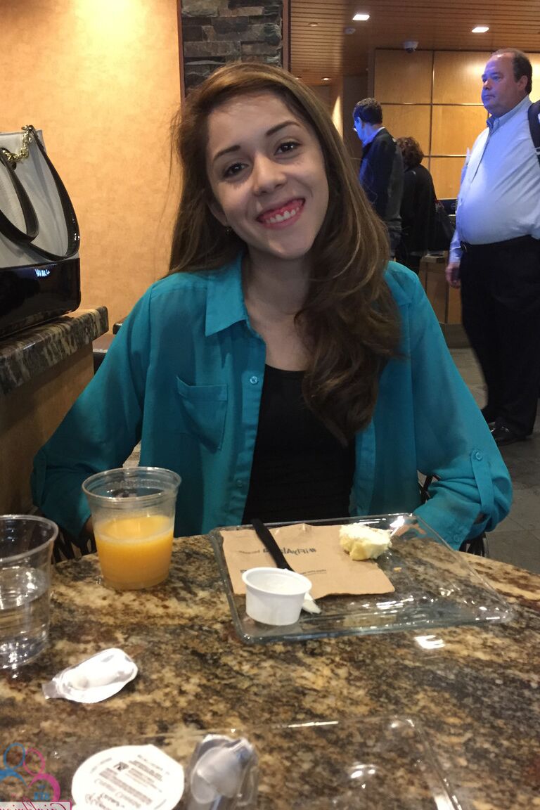 15P ATK Namoradas Kristina Bell