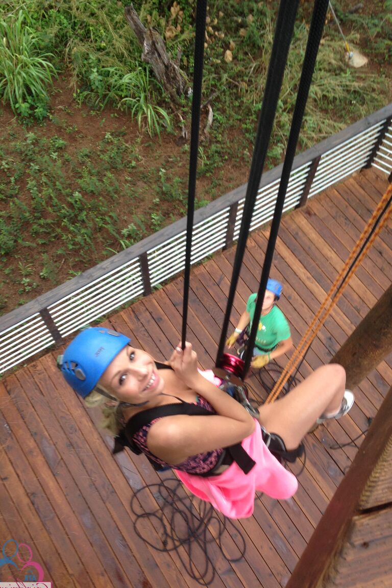 21P ATK Novias Carmen Caliente