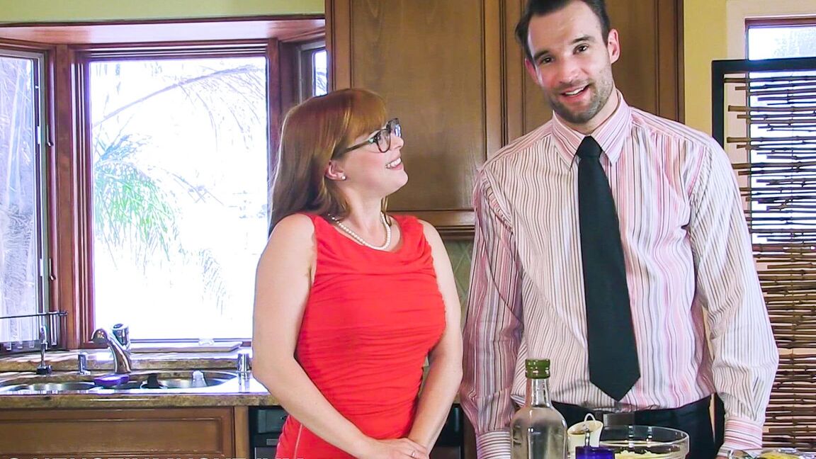 21P MYLF Penny Pax, Alex Légende