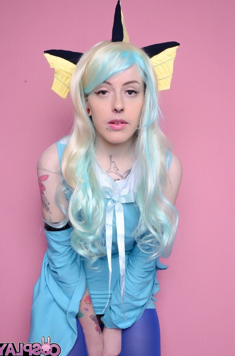 15P Cosplay Chicas skyler synn