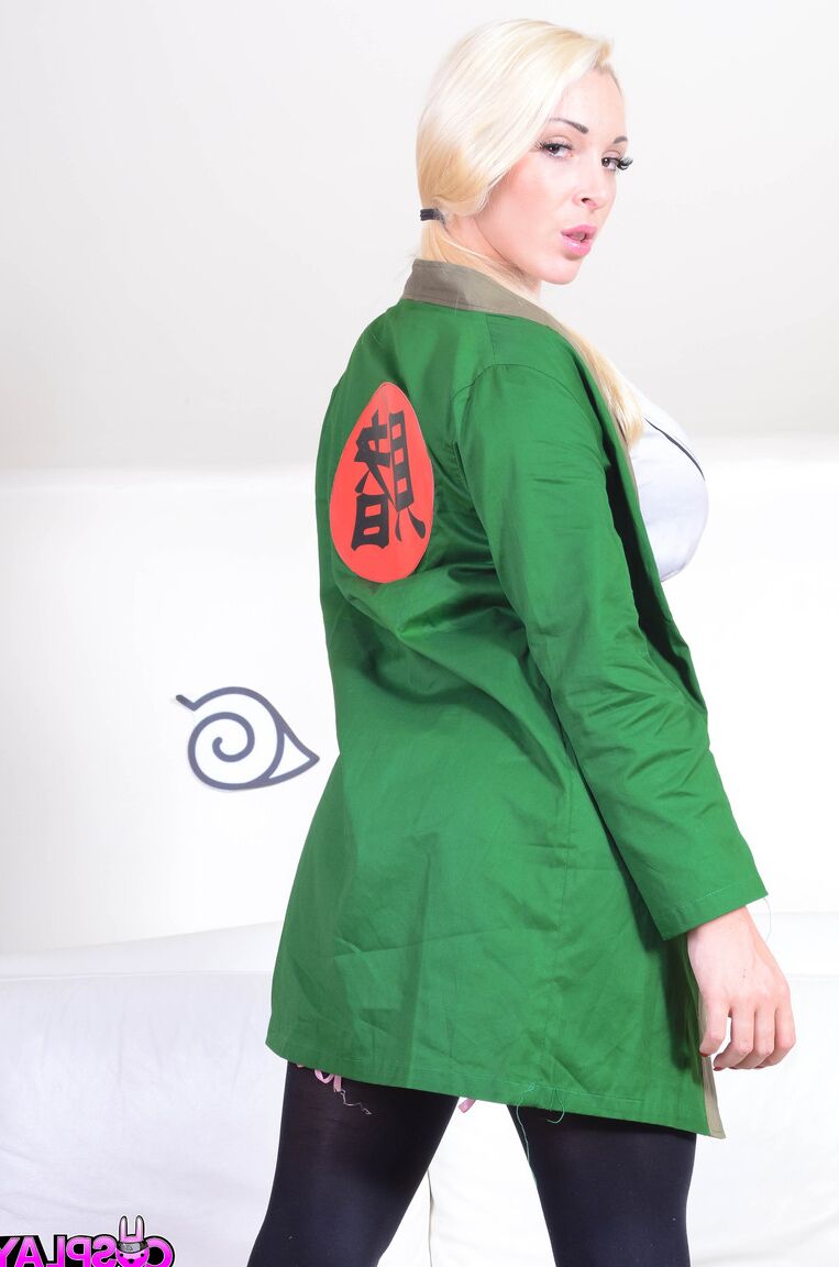15P Cosplay Babes Victoria Summers
