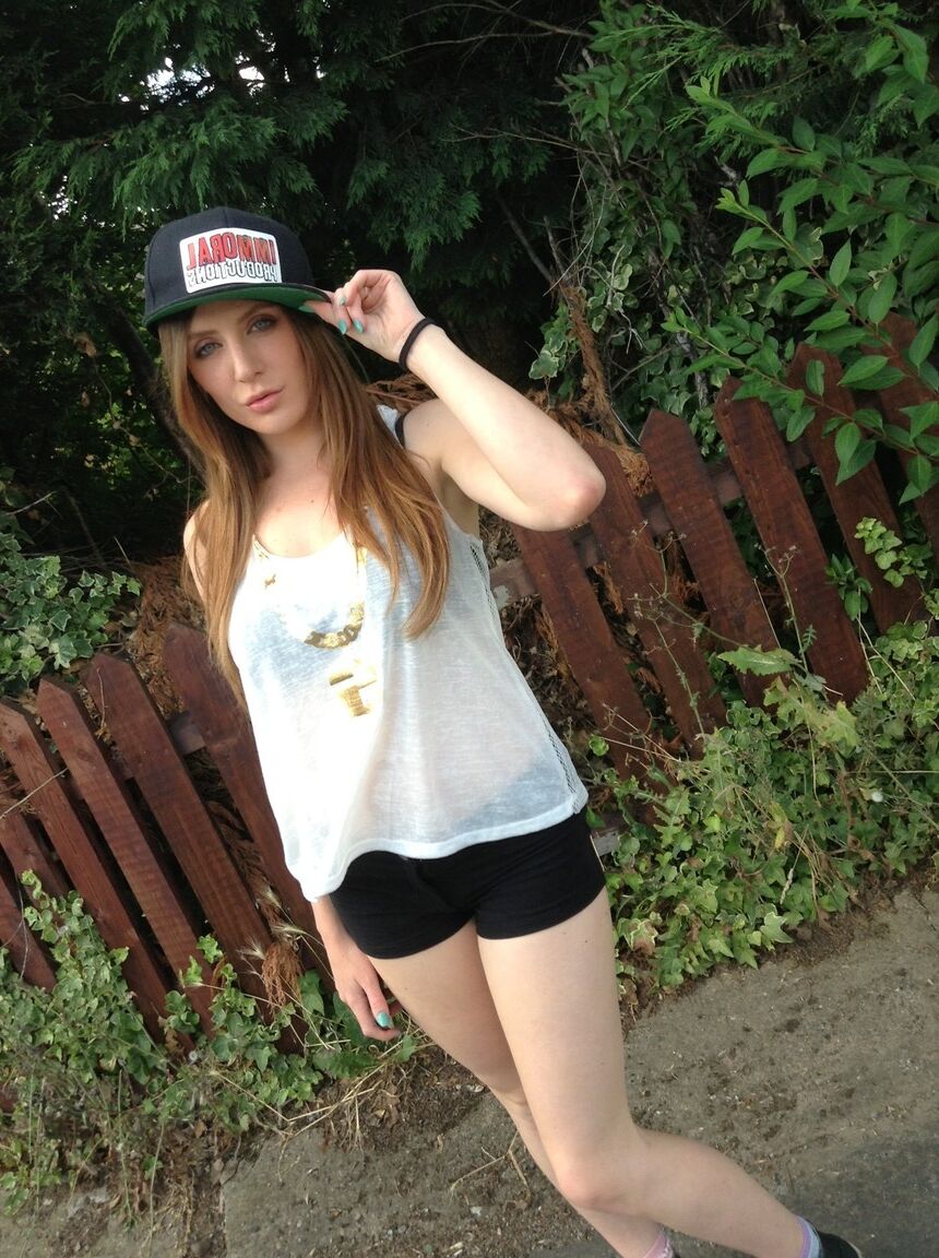 15P Porno XN Samantha Bentley