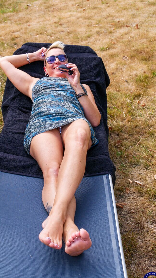 21P Mature NL Mandy Mystère