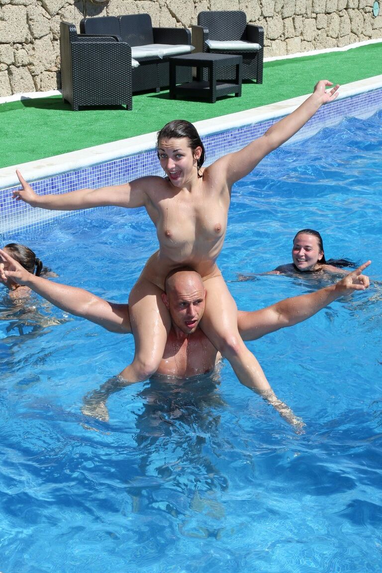 21P Amadoras gostosas com peitos grandes