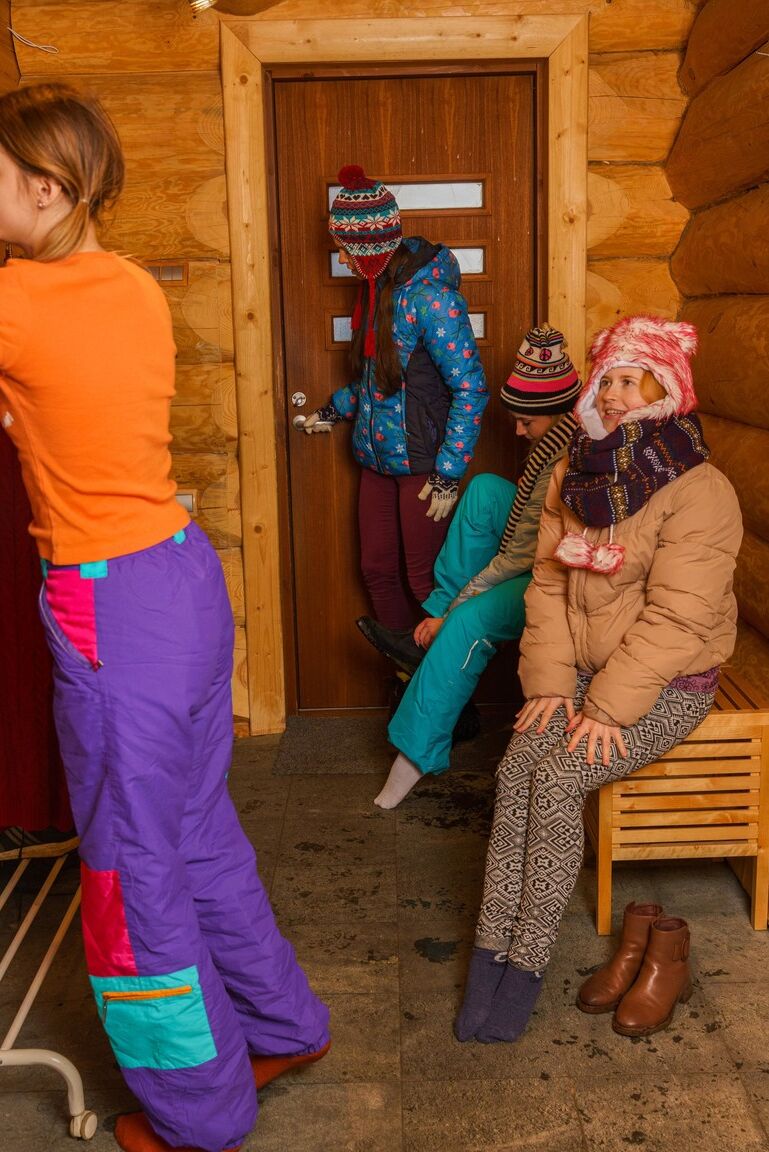 21P Club Sweethearts Лиза Никсон, Алиска Дарк, Сирена Милано, Funky Town