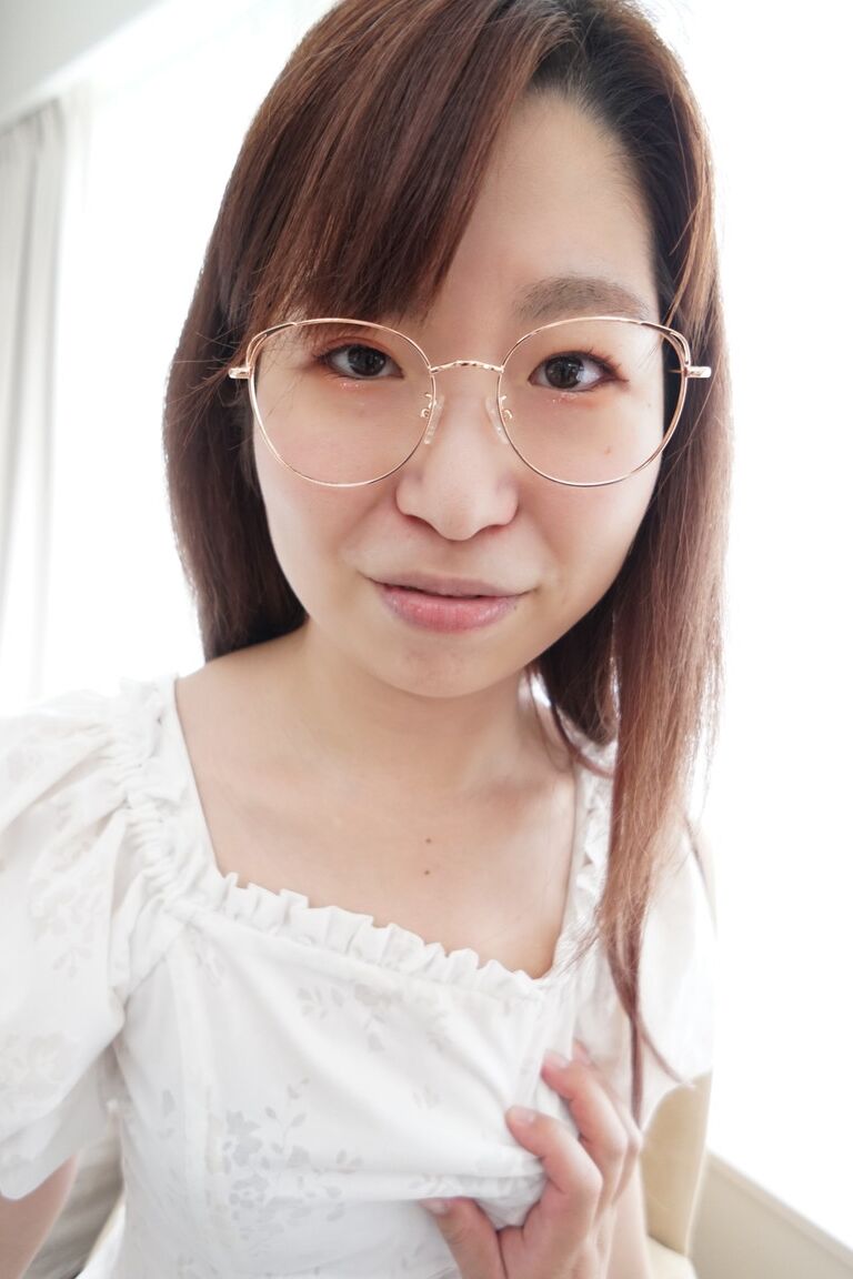 21P Tenshigao Momoko Azuma