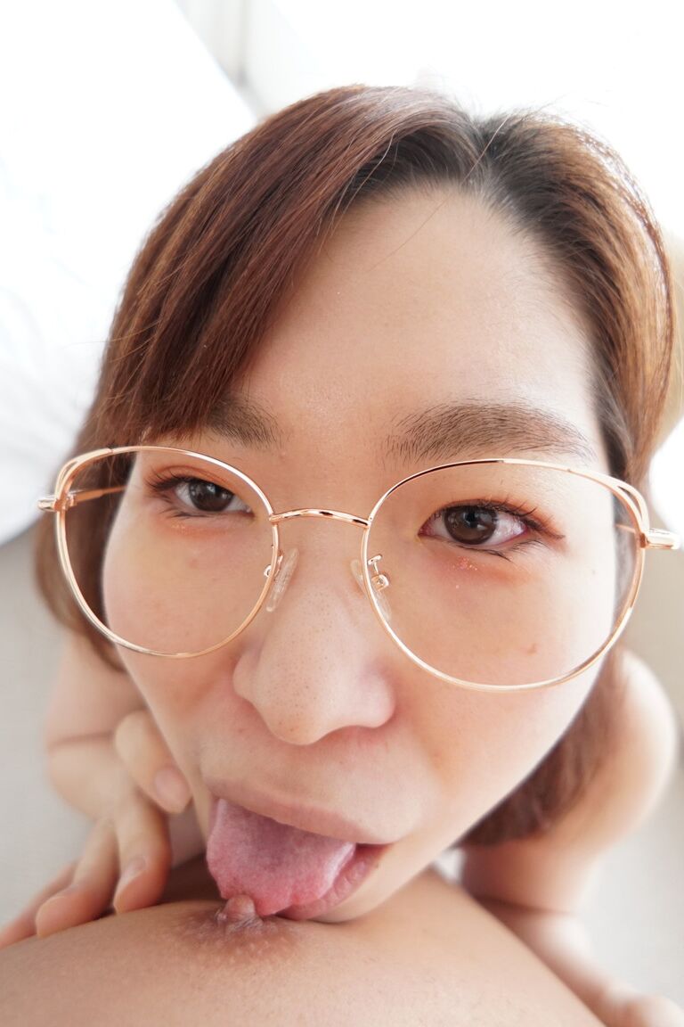 21P Tenshigao Momoko Azuma