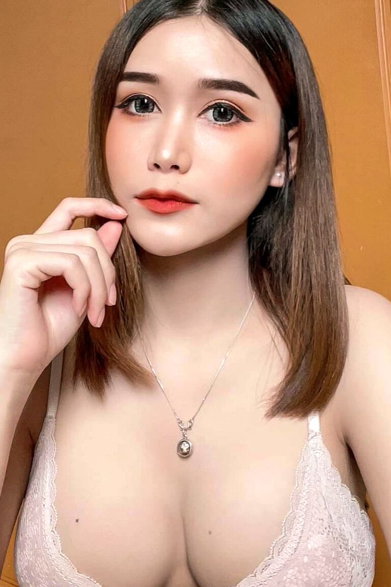 21P Hello Ladyboy