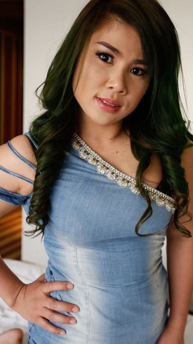 21P Journal de sexe asiatique Ann F