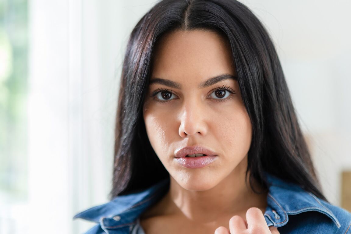 21P 5K Porno Apolonia Lapiedra, Tommy Cabrio