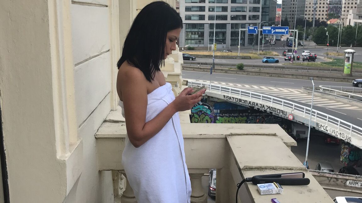 21P Journal de sexe asiatique Sofie