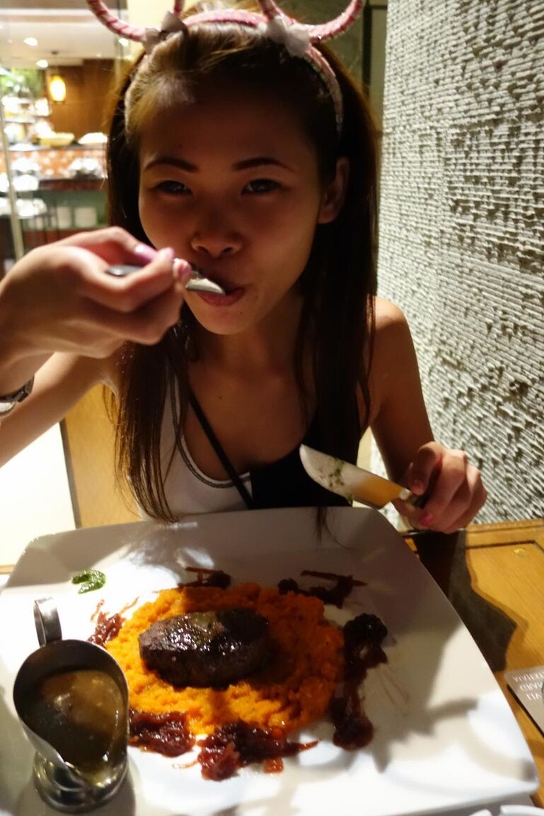 21P Patte de journal de sexe asiatique