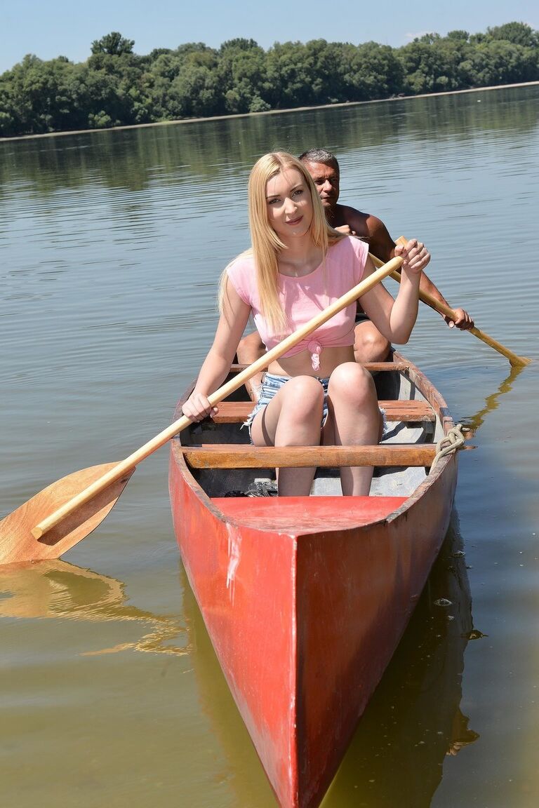 21P Mundo Pornô Amaris