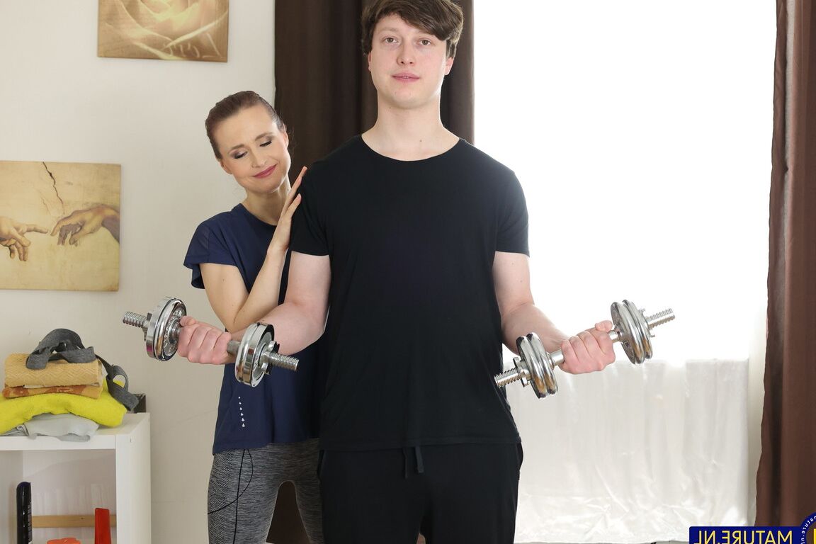 21P Mature NL Barbora Ou, Lenny Yankee