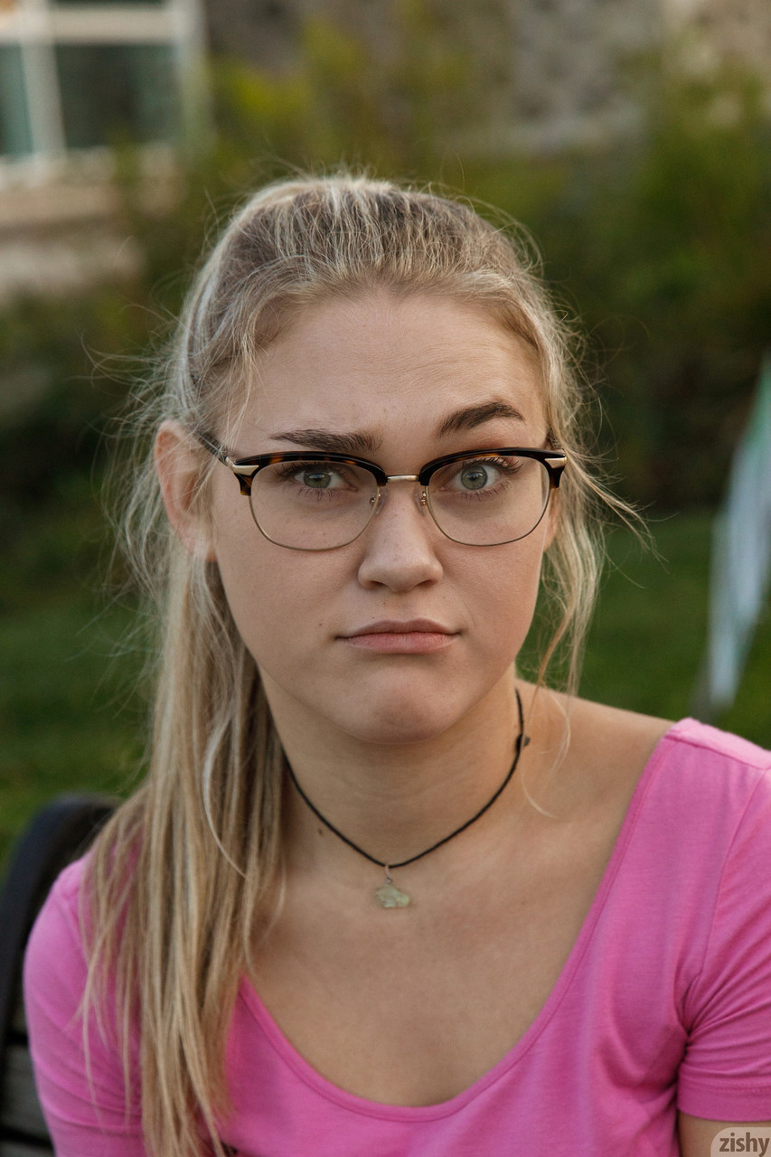 13P Zishy Stella Garmen