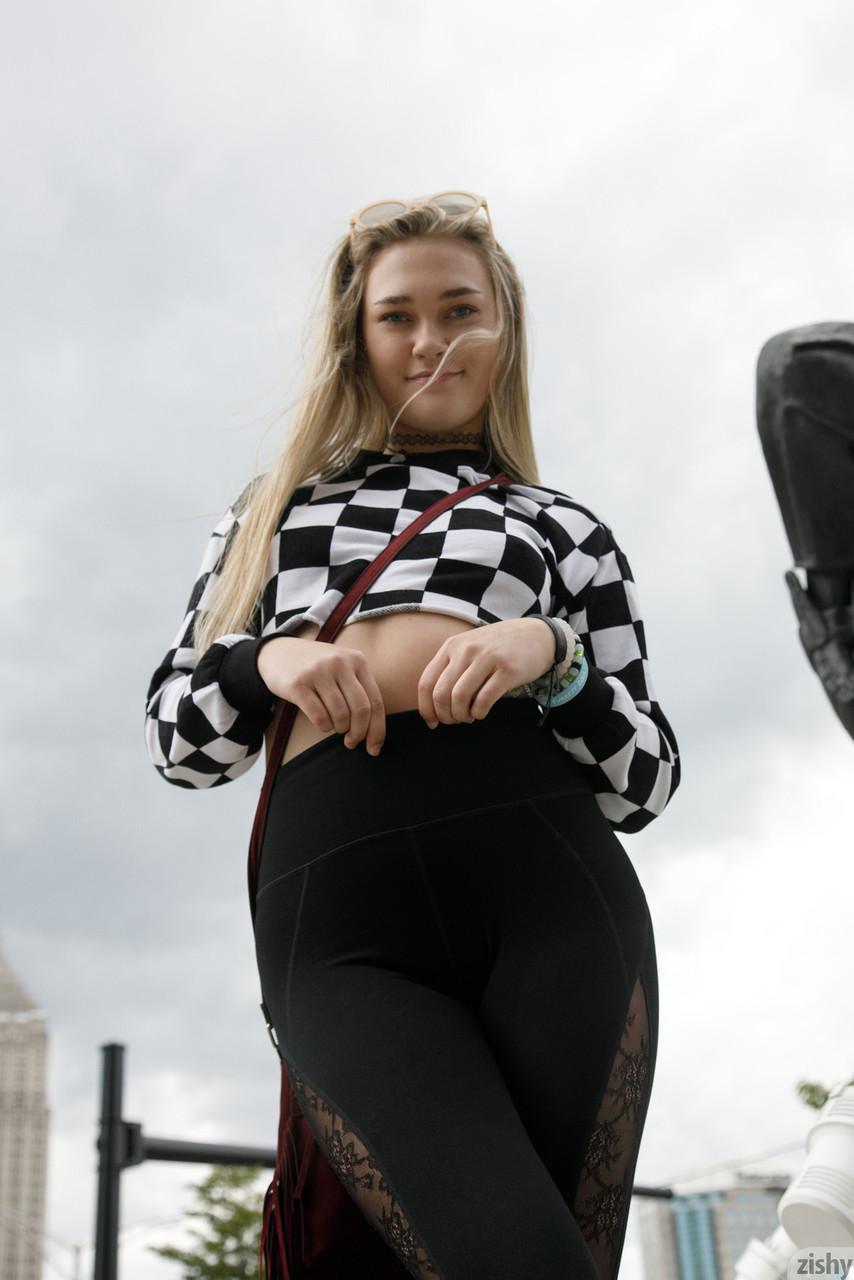 13P Zishy Stella Garmen