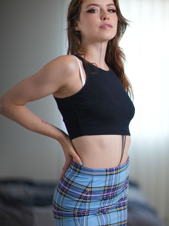 20P Gurlz entintado Eden Ivy, Veronique Tinkler