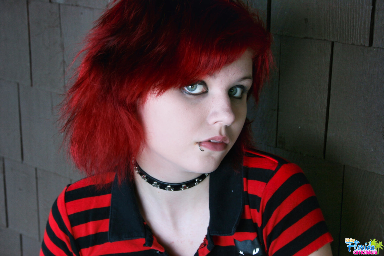 12P Kinky Florida Amateur Kinky Barely Teen Emo ToplessFetish, Petits seins, Teen