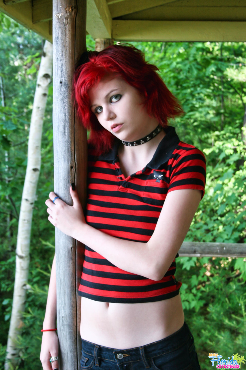 12P Kinky Florida Amateur Kinky Barely Teen Emo ToplessFetish, Petits seins, Teen