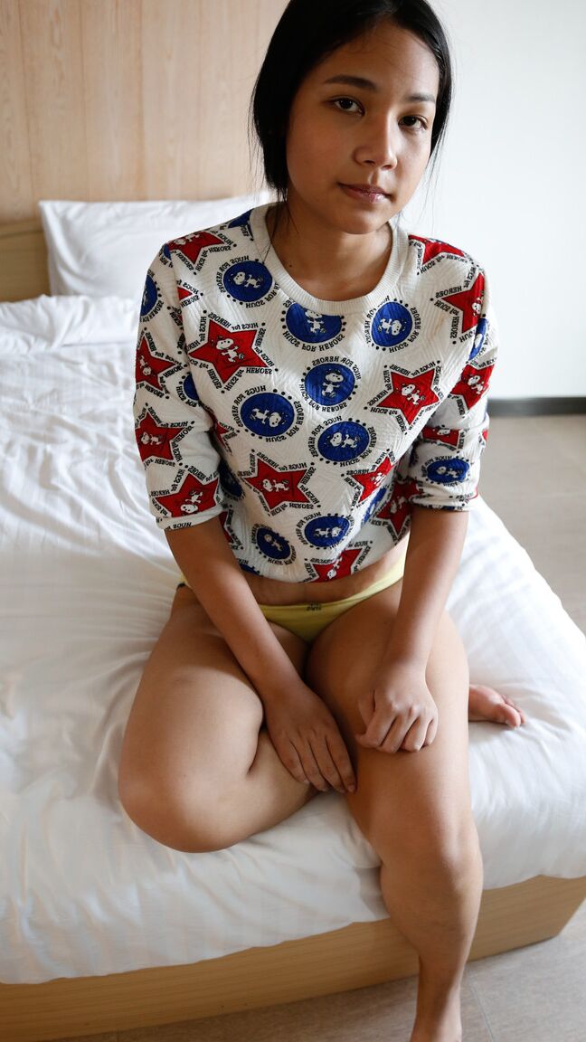 21P Diário de sexo asiático Thae Oo