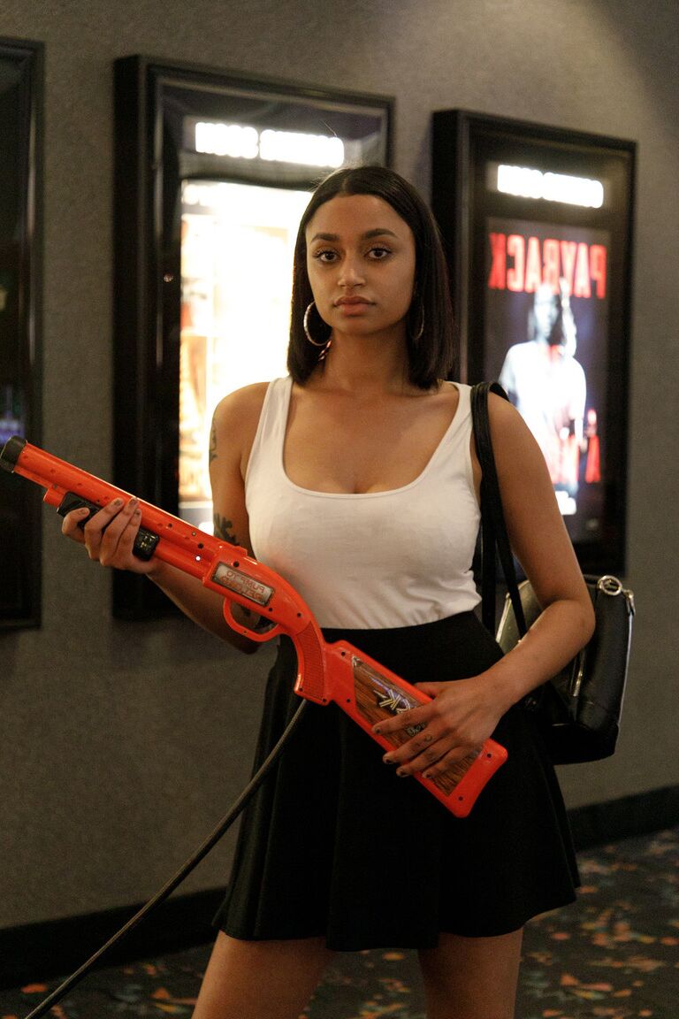 13P Ebony hottie Wynona Gibbs posing and flashing her big boobs in public