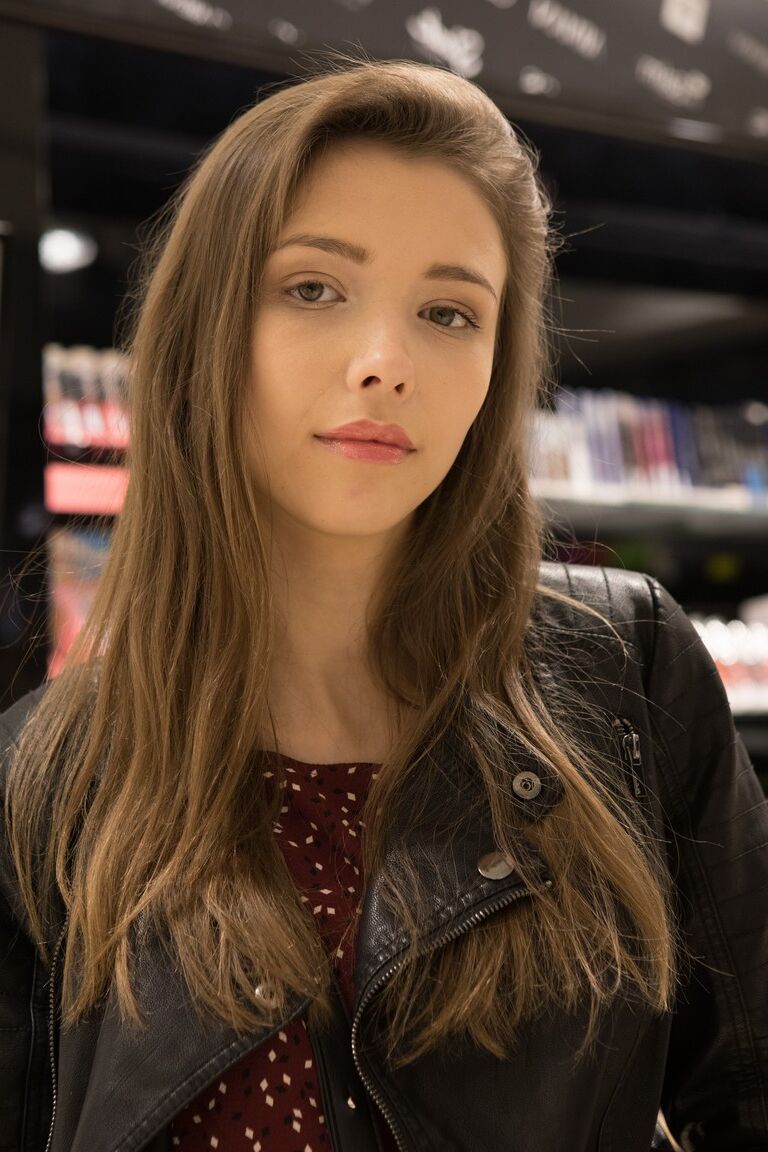 21P Teen Dreams Mila Azul