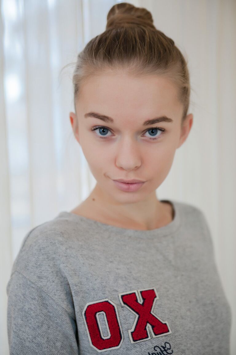 15P Bohonude Milena Anjo