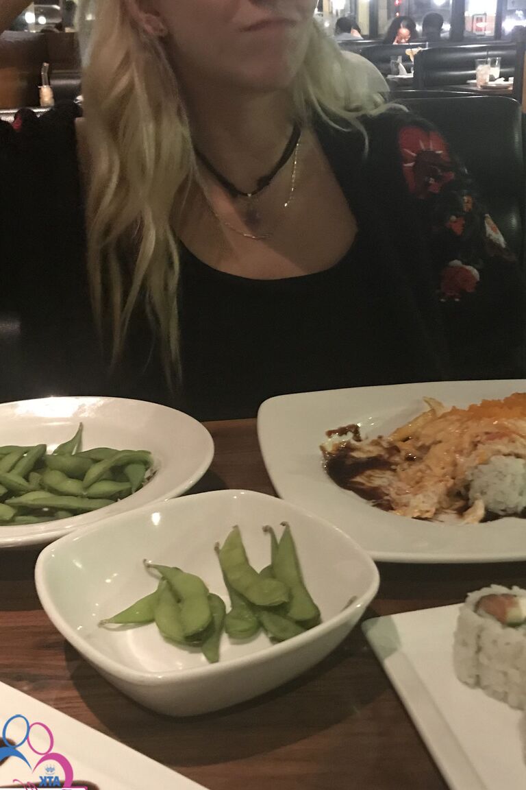 21P namorada amadora magra Riley Star posa