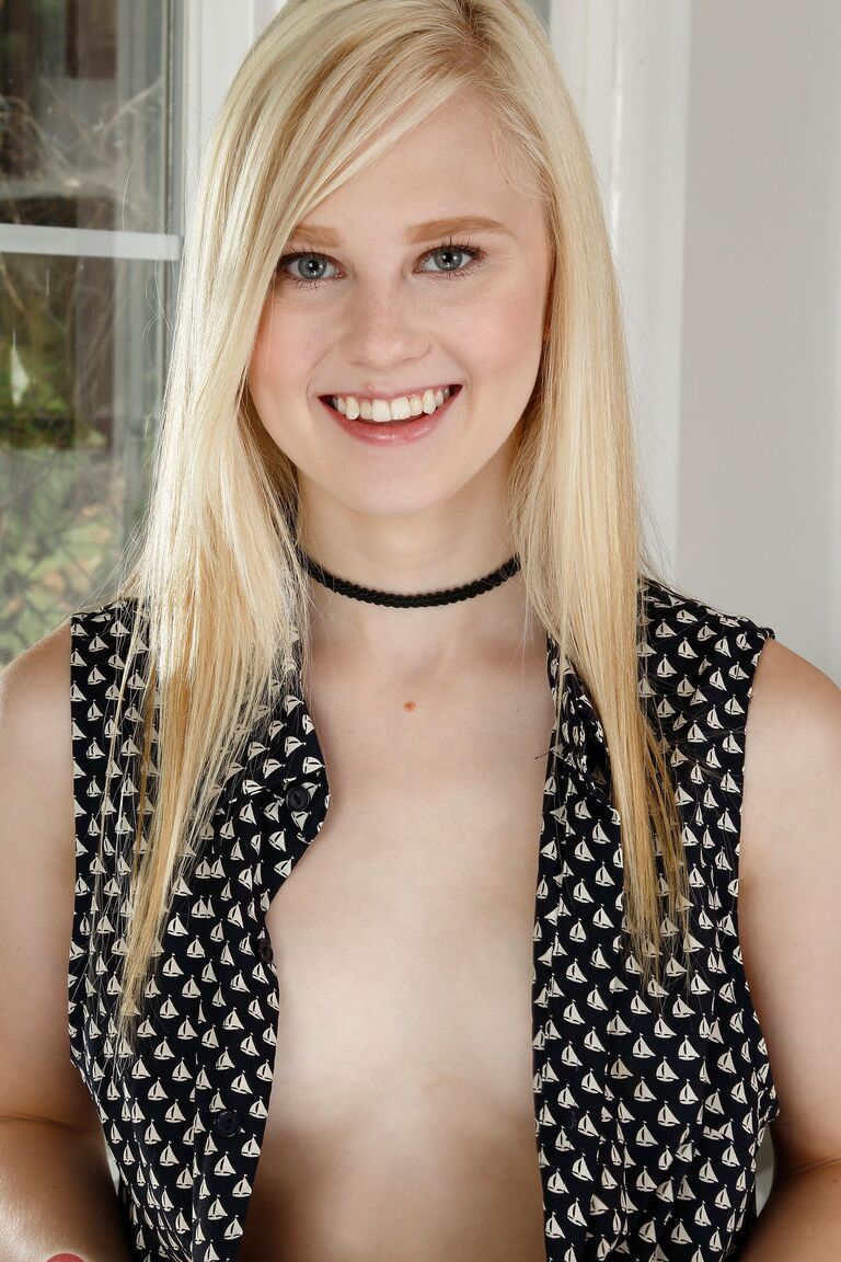 21P Pretty babe Lily Rader shows off her big ass & spreads her yummy pussy
