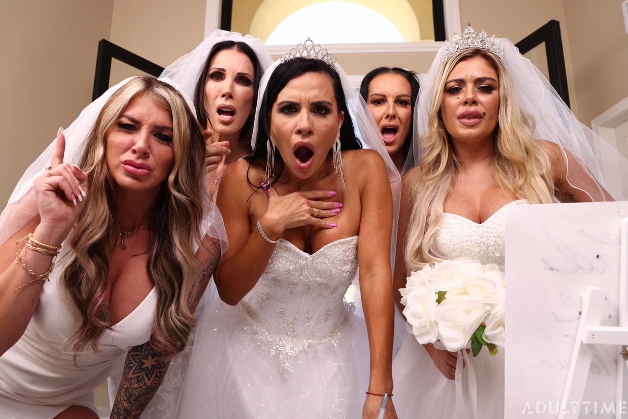 20P Novia sexy Shay Lugares de interés