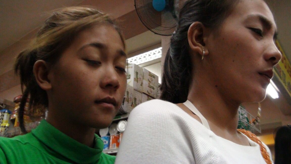 21P Petite Filipina babes April Dizon & May Capangpangan undress & share a dick