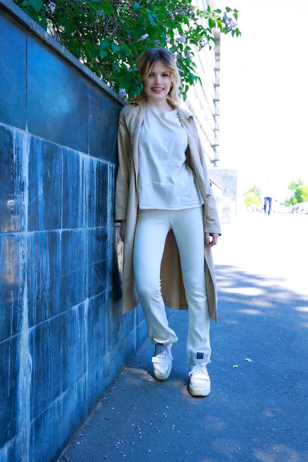 18P Charming teen Florens flashes in an overcoat before getting naked