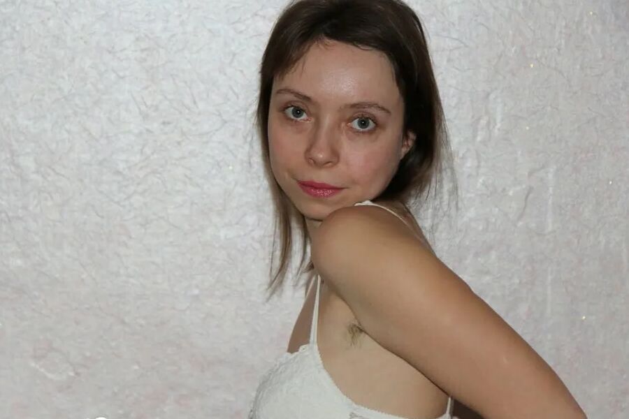 21P MILF sexy amateur se desnuda en un casting