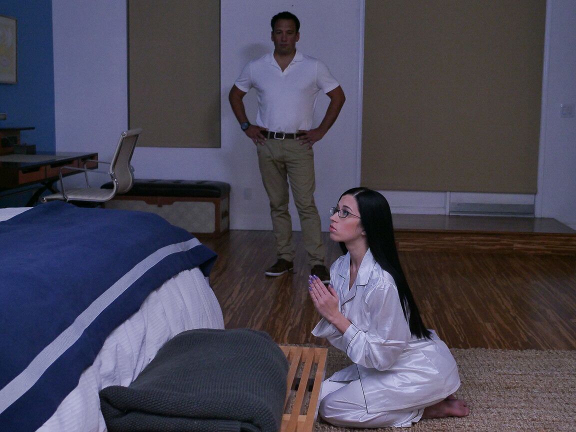 21P Brunette nerd with a big ass Alex Coal gets punished & fucked by her stepdad
