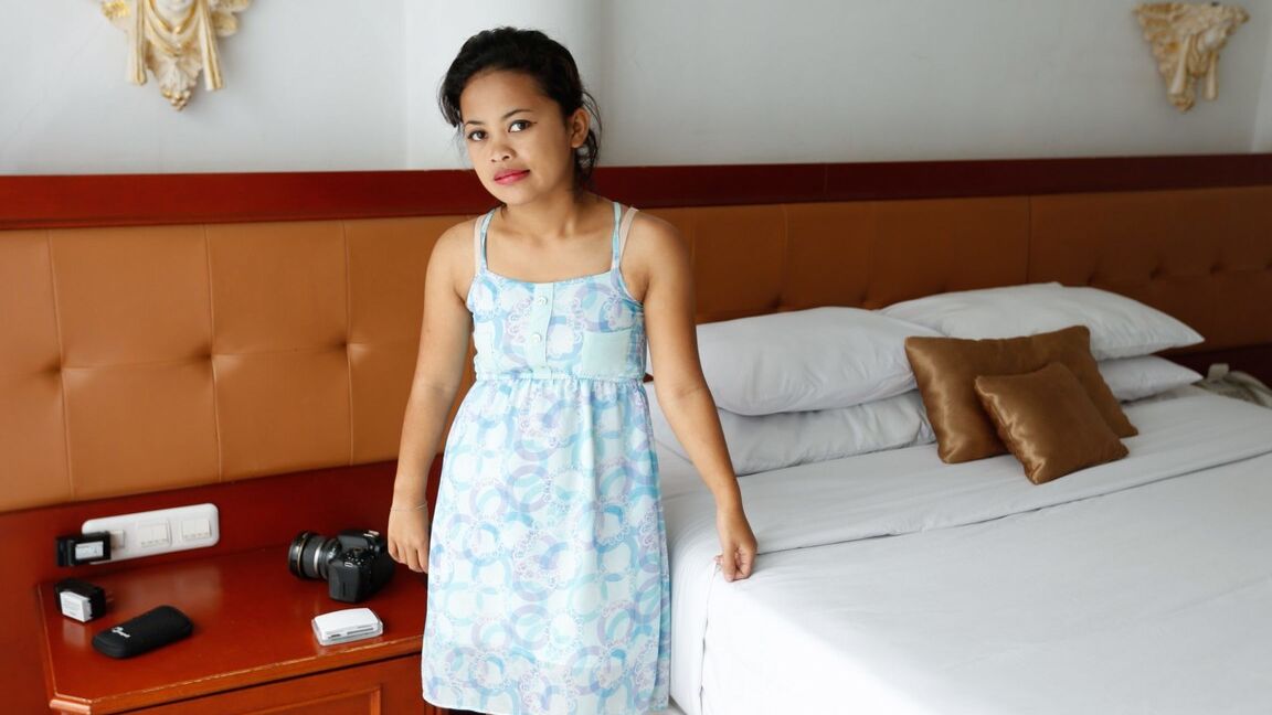 21P Petite Asian in a summer dress Dalina	welcomes a huge dick into her hairy cunt