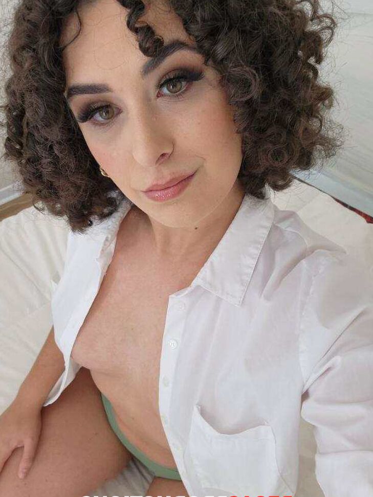 21P Lezzie BFF Victoria Brennan, Bianca Fitcougar