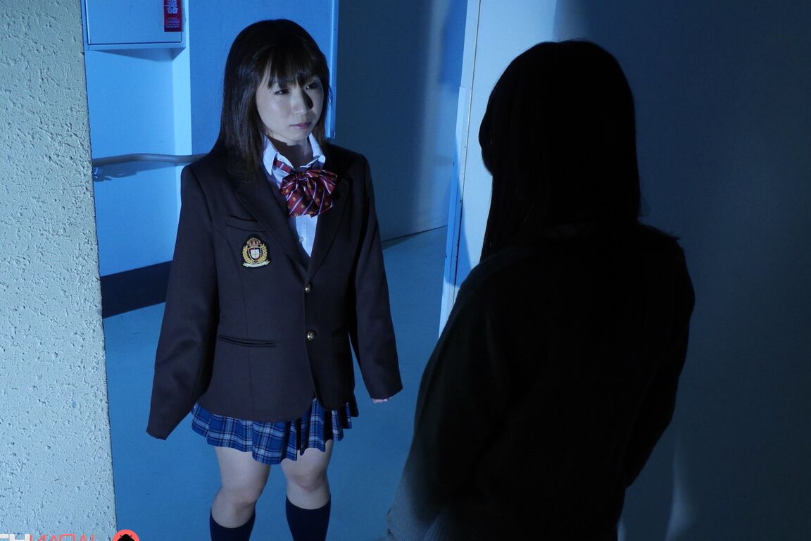 20P Japanese nun Kai Miharu getting fucked by a horny stranger in public