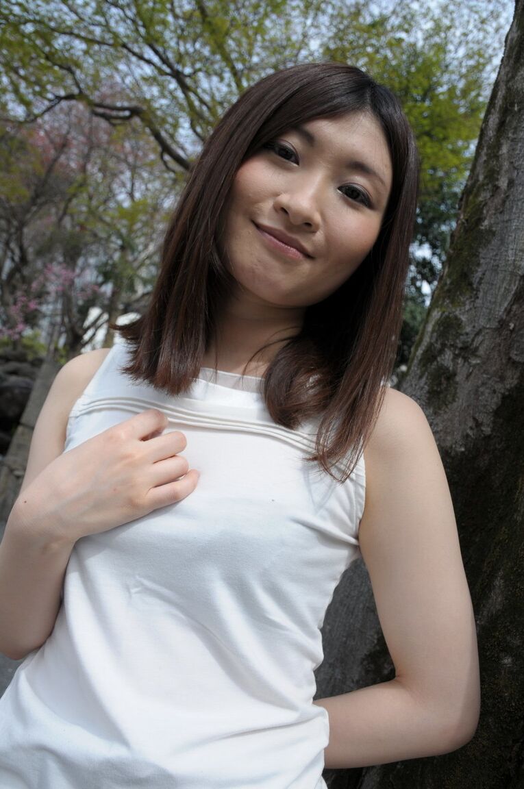 15P Japon HDV Shiori Moriya