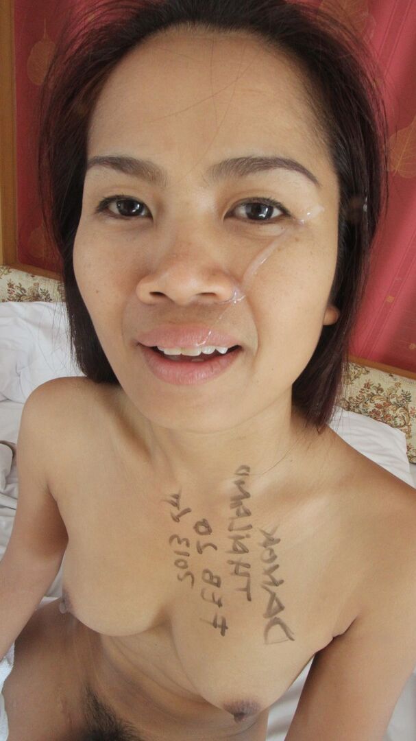 21P Petite Asian beauty On recebe um tratamento facial depois de foder sua buceta peluda