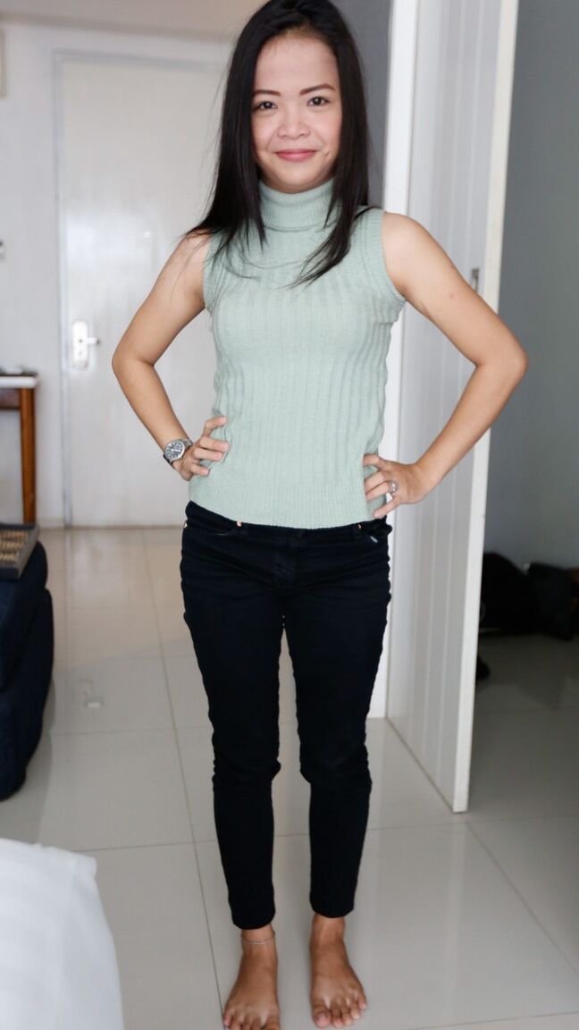 21P La petite beauté asiatique Nisa se déshabille au casting et se fait baiser en POV