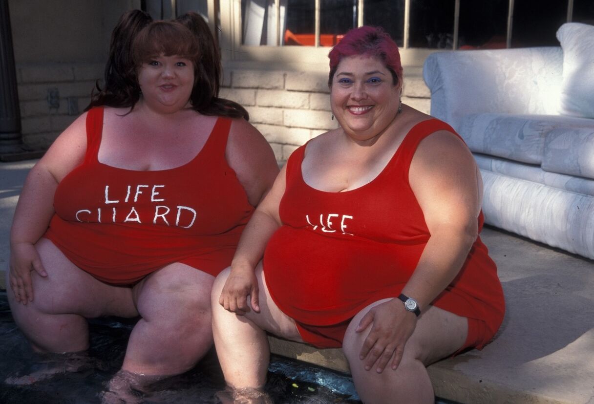 20 Pics Redheaded fatty Clarissa Yoder displays her huge saggy tits while posing naked
