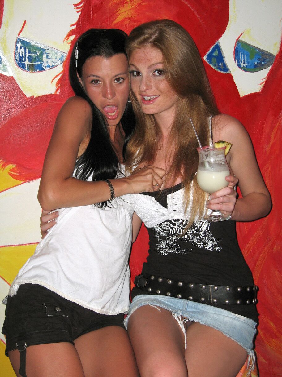 21 fotos Escaneo de ELA Amy Lee, Cindy Hope, Faye Reagan, Hailey Young, Kacey Jordan