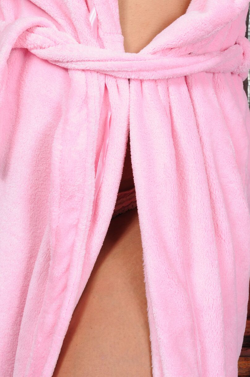 21 fotos Dulce mamá de tetas naturales Estrella Jane abre sus agujeros del amor en solitario
