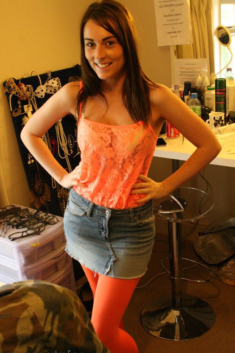 21 Pics Only Tease